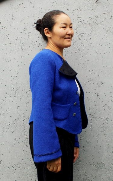 Schnittmuster für kurze Jacke BLAU
